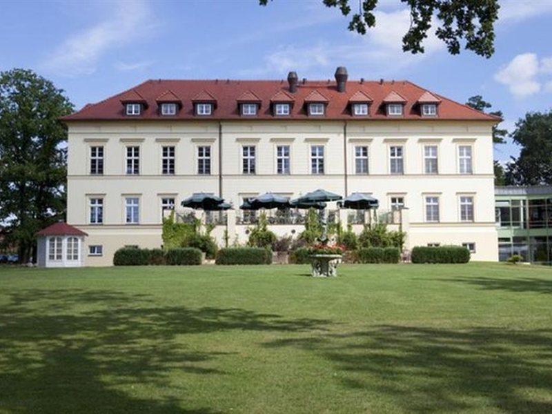 Landhotel Schloss Teschow Teterow Bagian luar foto